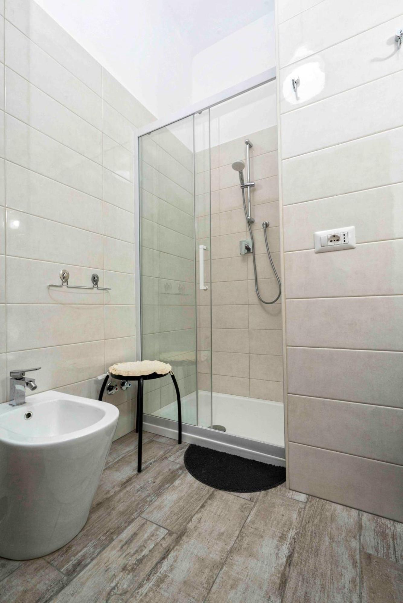 Rodoflor Rooms Castellammare di Stabia Exterior foto