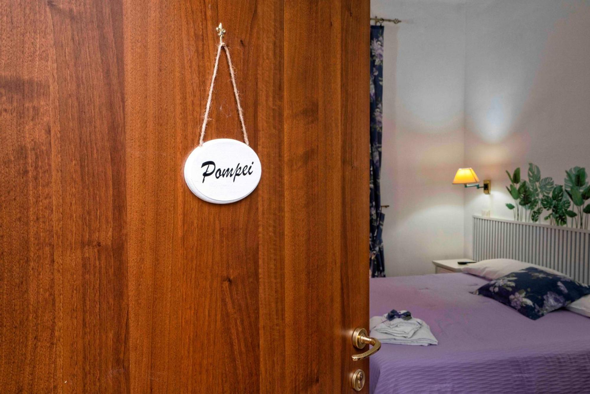 Rodoflor Rooms Castellammare di Stabia Exterior foto